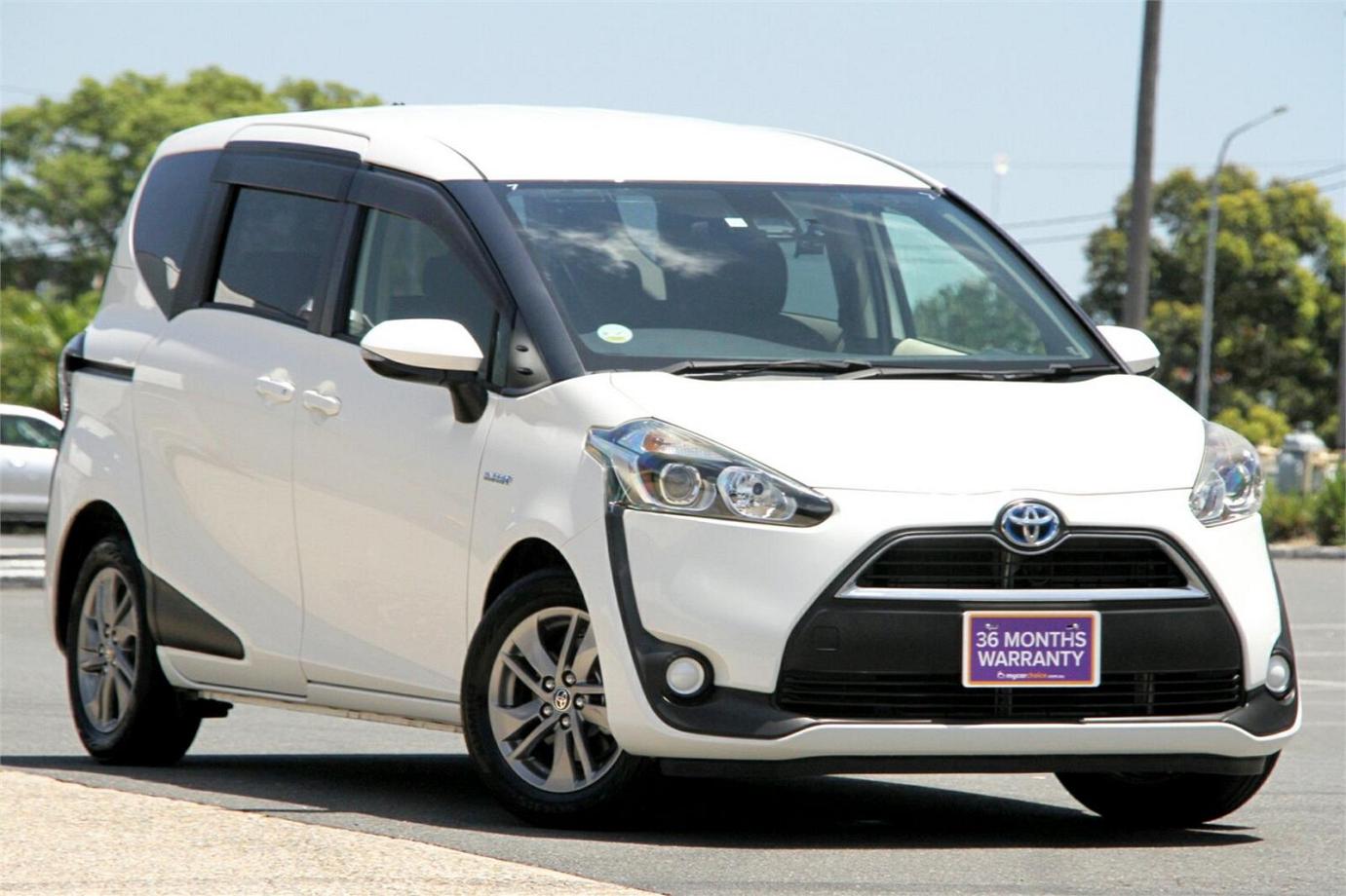 2015 Toyota Sienta G (hybrid)-20