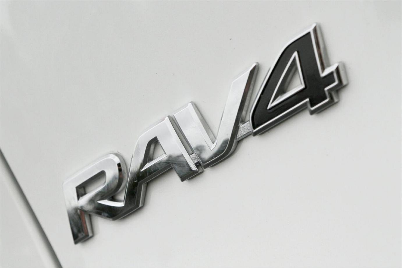 2022 TOYOTA RAV4 GX (2WD)-6