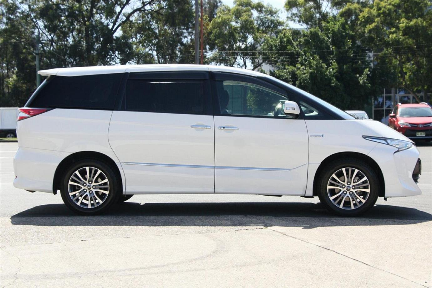 2018 Toyota Estima Aeras Premium (hybrid)-14