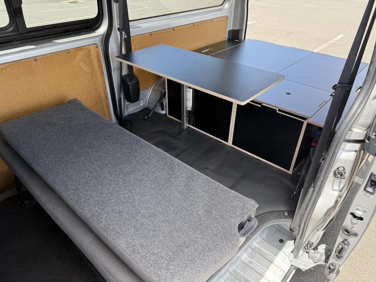 2017 Toyota Hiace Dx (camper Kit)-5