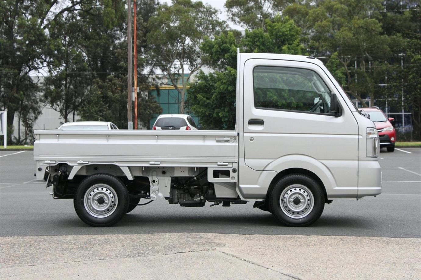 2022 Suzuki Carry X-13