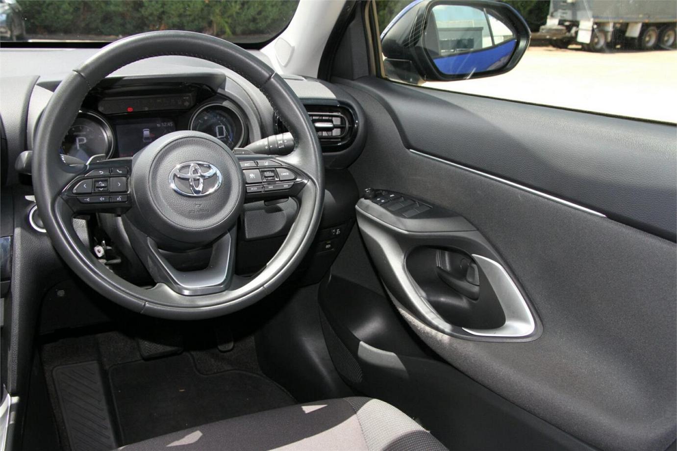 2021 Toyota Yaris Cross Gx-23